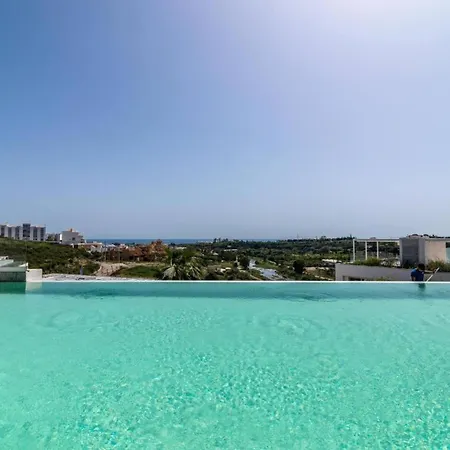 Newly Built Modern 3 Bdrm Townhouse With Sea View