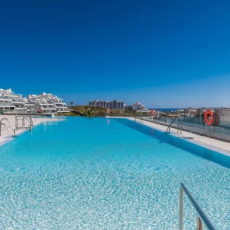 Apartment Newly Built Modern 3 Bdrm Townhouse With Sea View
