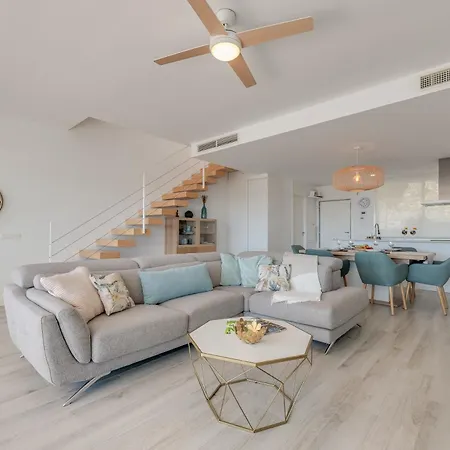 Apartment Newly Built Modern 3 Bdrm Townhouse With Sea View