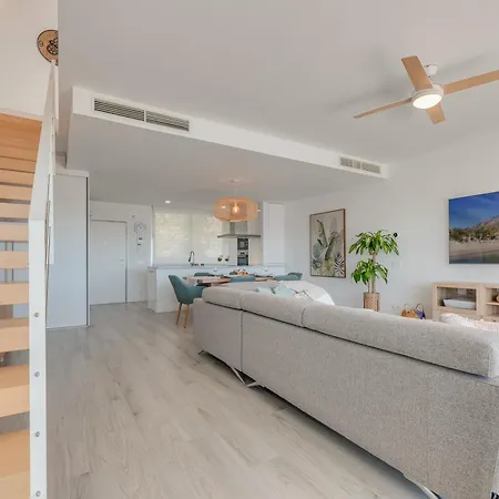 Newly Built Modern 3 Bdrm Townhouse With Sea View Estepona