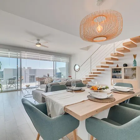 Newly Built Modern 3 Bdrm Townhouse With Sea View Estepona
